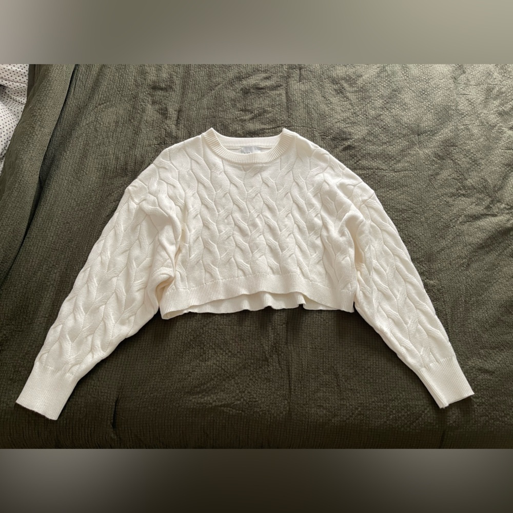 Pink Rose White Cable Knit Cropped Crewneck Sweater